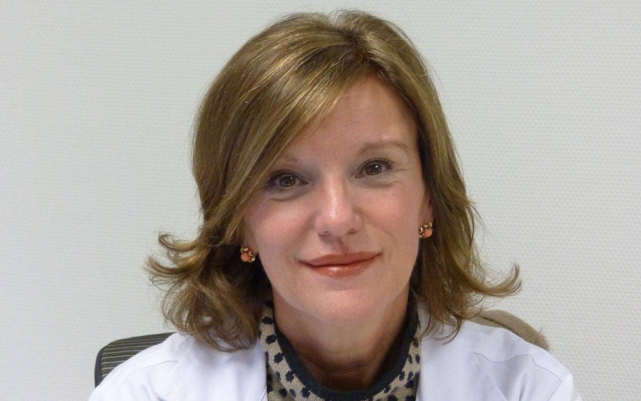Actualmente, la doctora Nos es directora del Área de Enfermedades Digestivas desde 2013 y jefe de Servicio de Medicina Digestiva desde 2014 del Hospital Universitari i Politècnic La Fe de Valencia. 