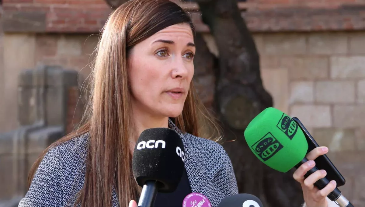 La presidenta de Infermeres de Catalunya (IDC), Núria Guirado, atiende a ConSalud.es