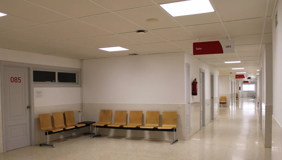 La renovada zona de consultas externas del Hospital Ribera Juan Cardona. (Foto: Ribera Salud)