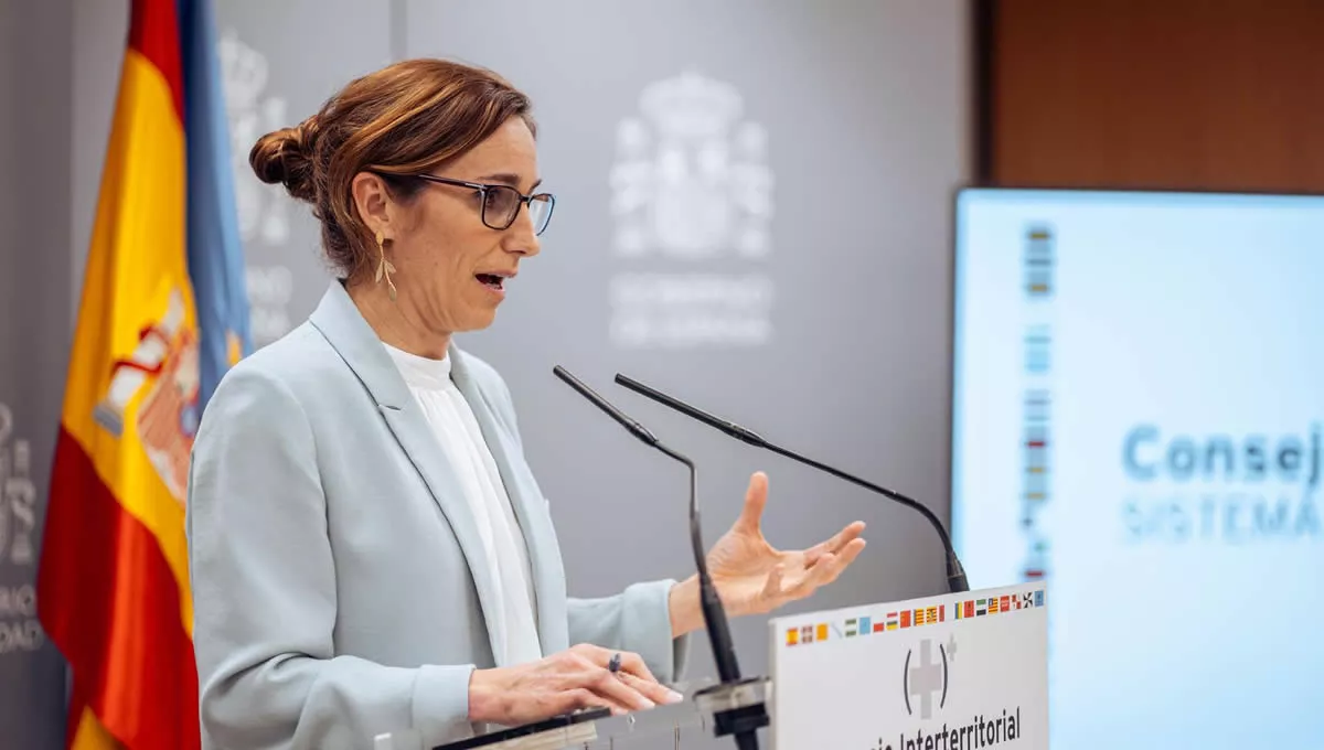 La ministra de Sanidad, Mónica García, ofrece una rueda de prensa tras el pleno del Consejo Interterritorial del Sistema Nacional de Salud