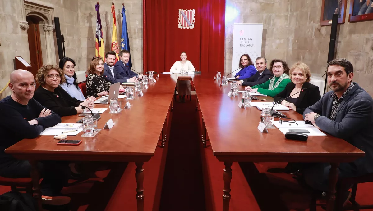 La presidenta, Marga Prohens, ha encabezado la reunión del Plan Estratégico Interinstitucional de Salud Mental de Baleares. (IBSalut)