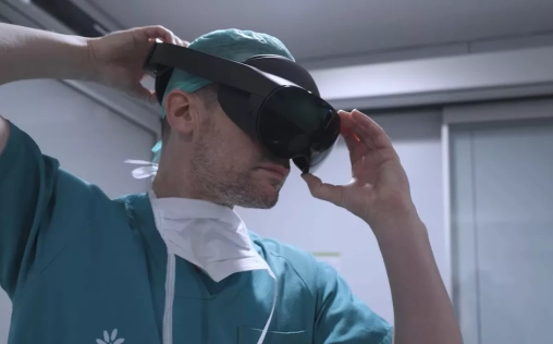 El Germans Trias mostrará en MWC una solución pionera de formación y asistencia en cirugía robótica