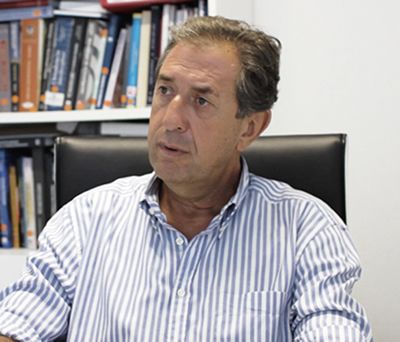 Jose Luis Gandía, presidente de la 5ª reunión de la Sociedad Europea de Ortodoncia y profesor titular de ortodoncia en la Universidad de Valencia (Fuente: UV)