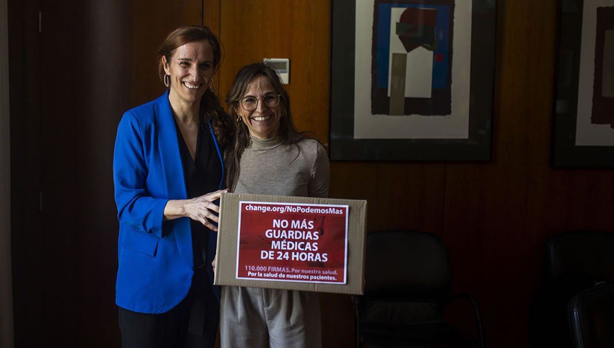 Mónica García se reúne con Tamara Contreras en la sede del Ministerio (foto: Sanidad)