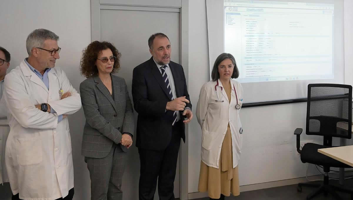 Consejero de Sanidad en funciones de Galicia, Julio García Comesaña, anuncia un programa piloto de cribado de cáncer de pulmón (Foto: Xunta de Galicia)