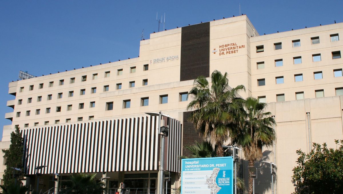 Fachada del Hospital Doctor Peset de Valencia, a donde ha ido a parar la primera de las plazas EIR adjudicadas en 2024 (FOTO: Generalitat Valenciana)