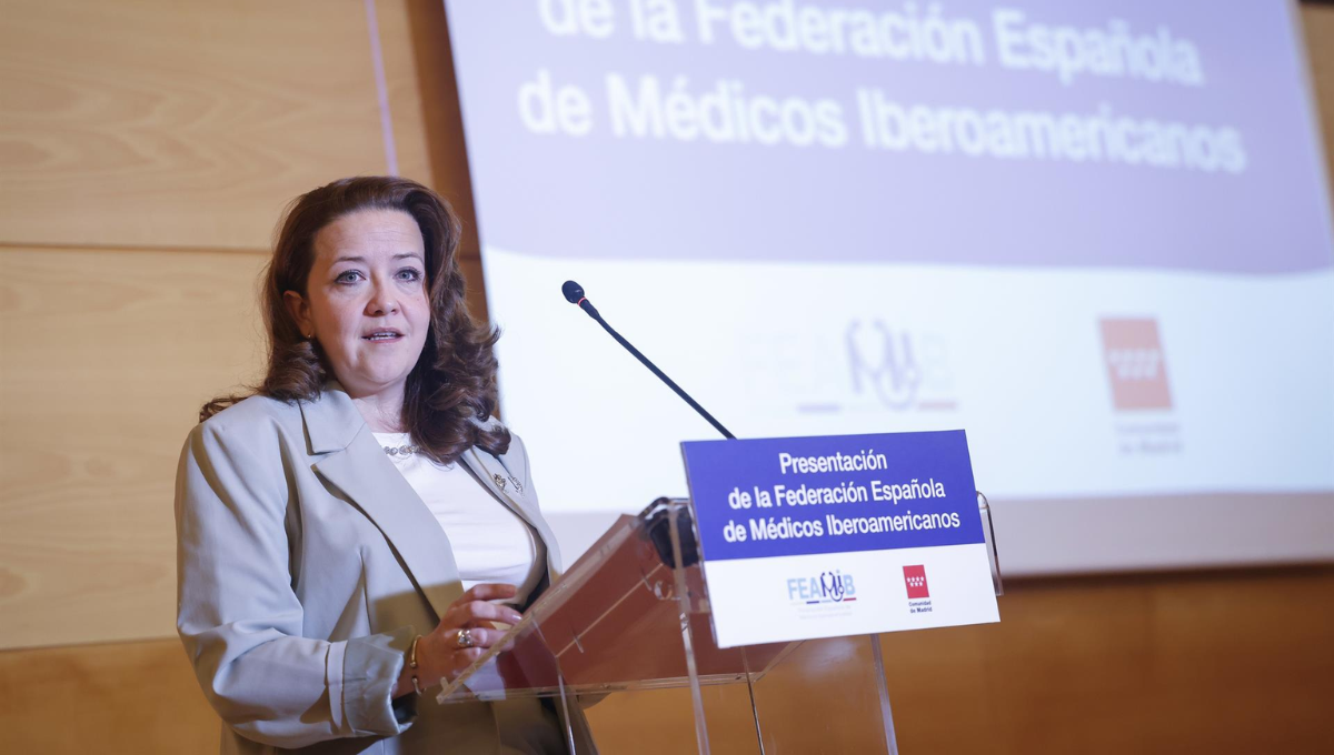 La consejera de Sanidad de la Comunidad de Madrid, Fátima Matute, durante la presentación de la Asociación de Médicos Iberoamericanos. (EP)