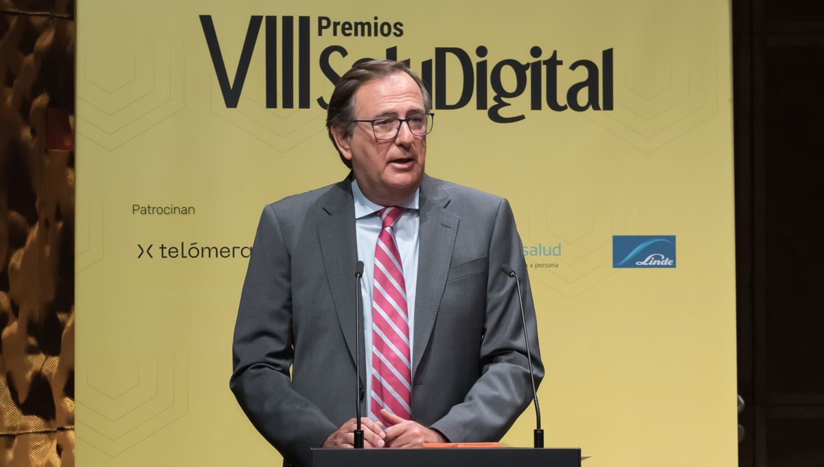 Leopoldo Álvarz Martín, director de Relaciones Institucionales de Quirónprevención, y ganador a mejor App de salud