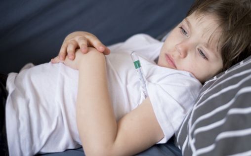 La quinta enfermedad o "mejilla abofeteada": la infección viral que afecta durante la infancia