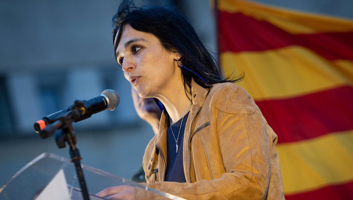 La candidata para el 12-M de Aliança Catalana, Sílvia Orriols, durante un acto de la campaña electoral. (EP)