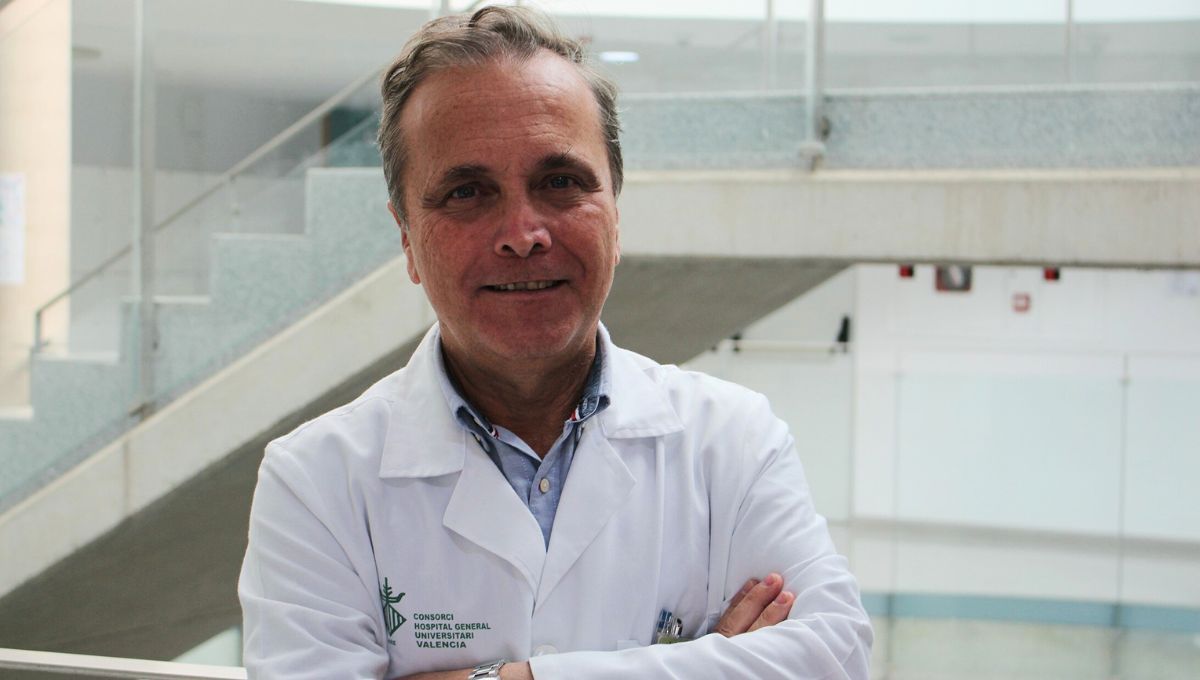 Dr. Enrique Cervera, Jefe de Servicio de Oftalmología del Hospital General Universitario de Valencia (Foto. Cedida)
