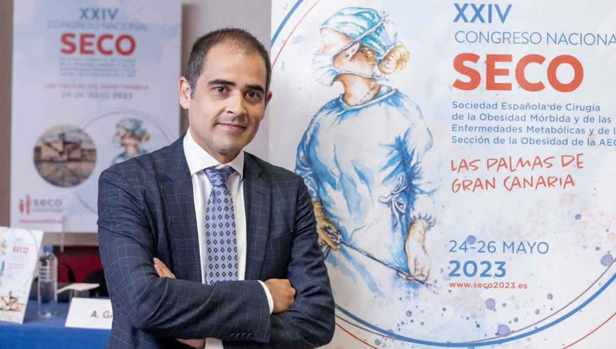 El Dr. Amador García, presidente de la SECO, detalla en ConSalud.es cómo se coordinan los cirujanos bariátricos para el tratamiento de la obesidad (Foto. SECO)