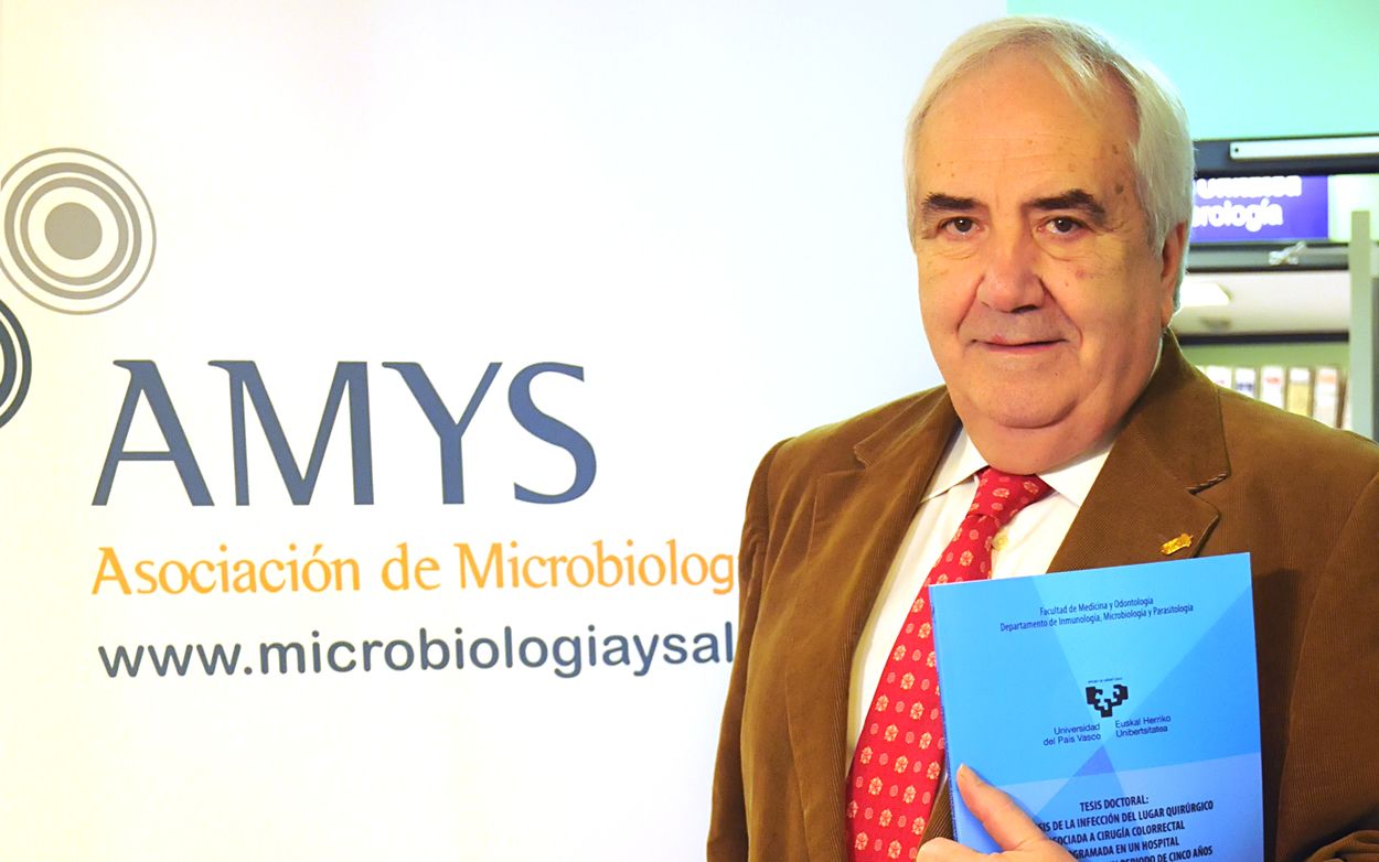 Para el doctor Ramón Cisterna, presidente de AMYS, "el reto más importante en este campo es conseguir vacunas más eficientes"