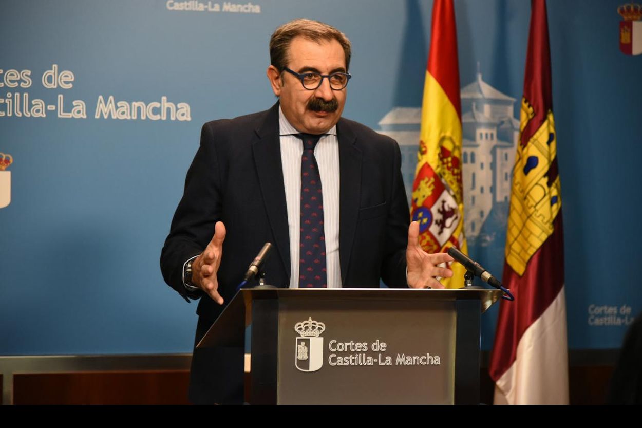 El consejero de Sanidad de Castilla La Mancha, Jesús Fernández Sanz