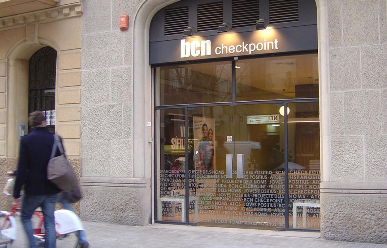 Sede de BCN Checkpoint en Barcelona, donde actualmente se ofrece información y asesoramiento sobre PrEP para prevenir el VIH.