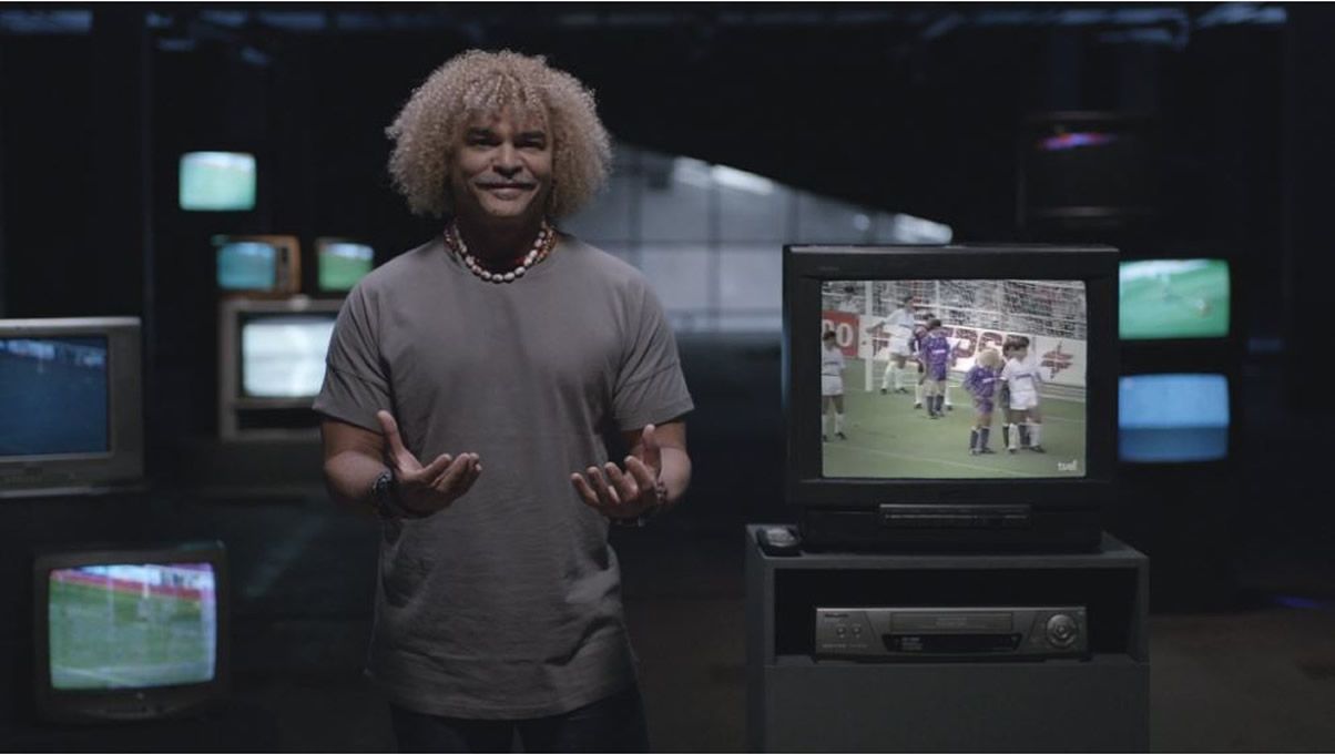 Carlos Valderrama protagoniza la campaña #TócatelasConFútbol