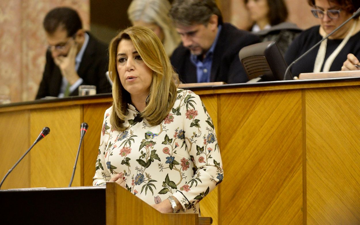 Susana Día, presidenta de a Junta de Andalucía, durante su discurso en el Parlamento andaluz.