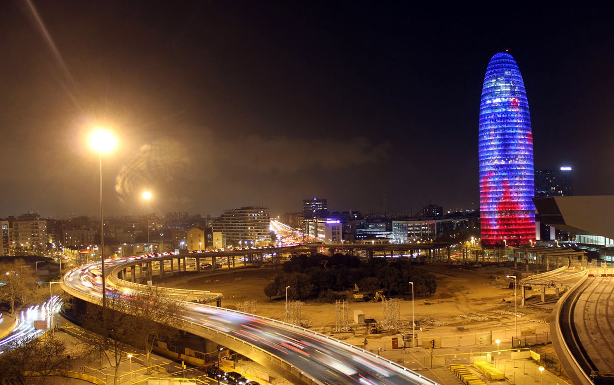 La Torre Agbar en Barcelona sería la sede de la EMA si llega este organismo europeo a España.