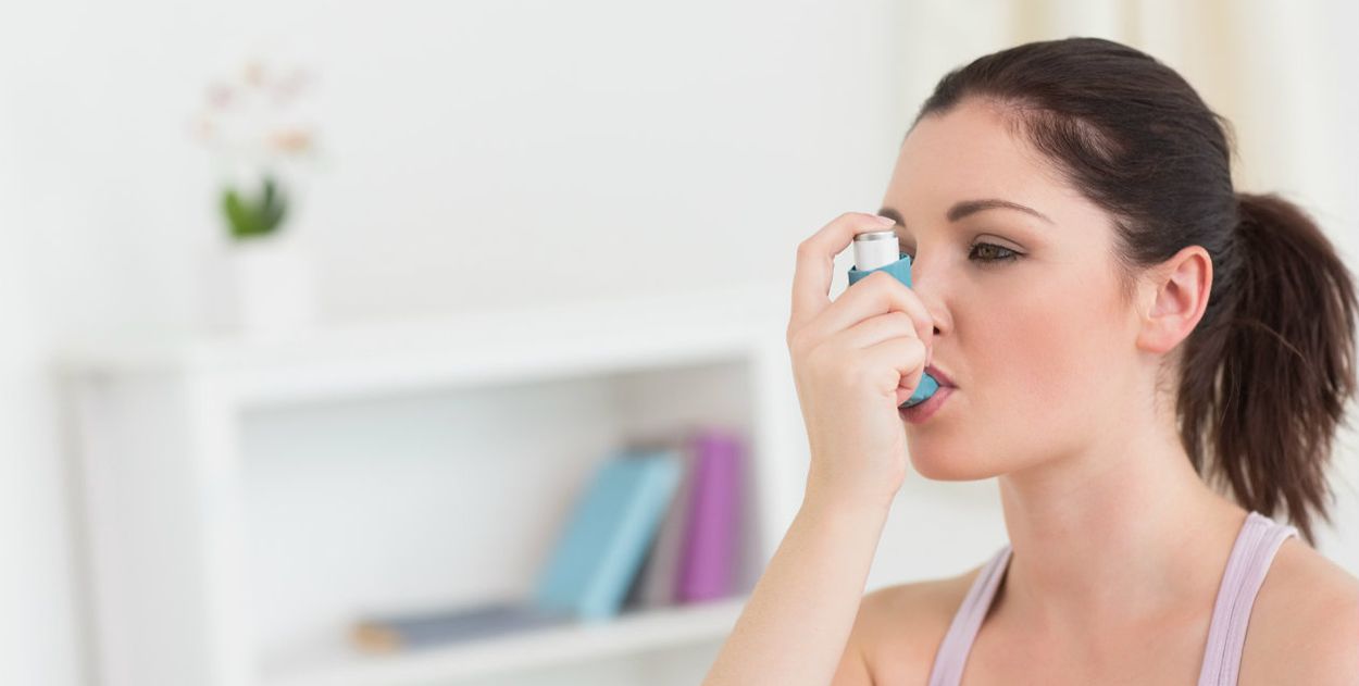 Las mujeres tienen dos veces más probabilidades que los hombres de sufrir asma