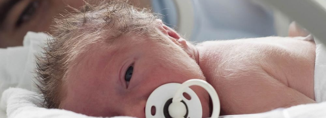 En el Hospital Quirónsalud San José se han atendido 80 partos prematuros, esto es, por debajo de las 37 semanas, lo que supone un 4,5% de los recién nacidos en el centro.