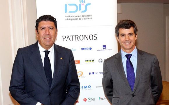 Manuel Vilches (izquierda), director general del IDIS y Adolfo Fernández-Valmayor (derecha), presidente del IDIS.