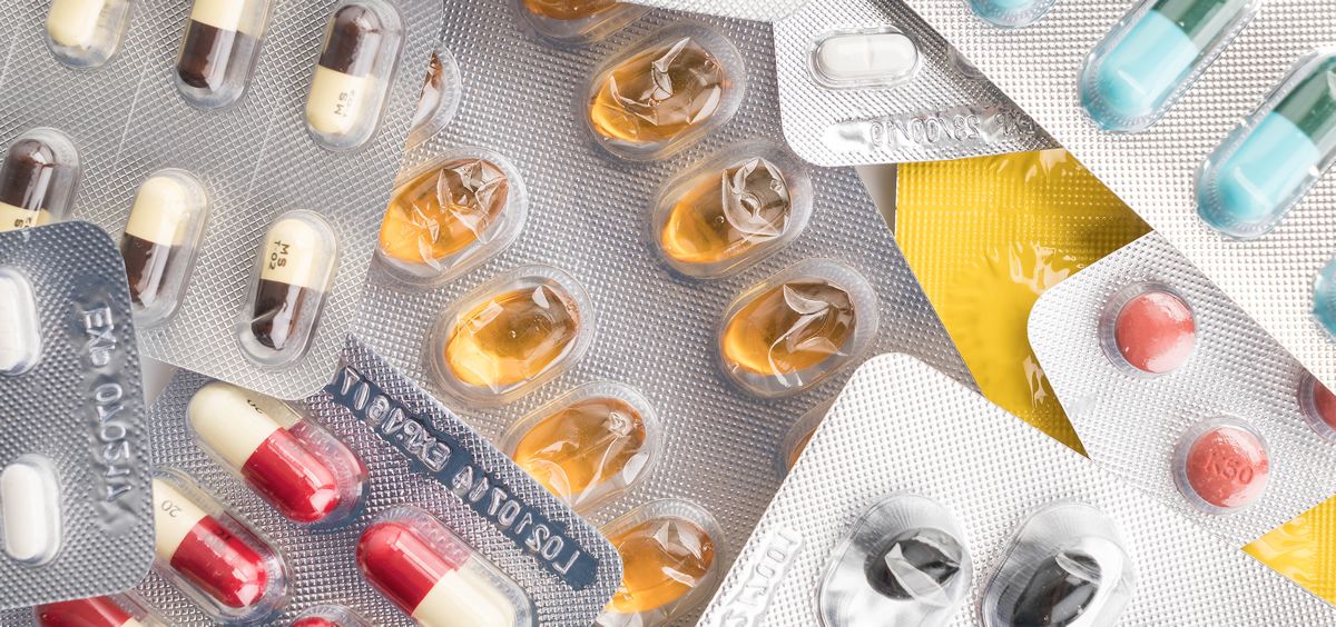 Las duplicidades y los fármacos con baja evidencia clínica representan casi el 40% de las prescripciones inadecuadas