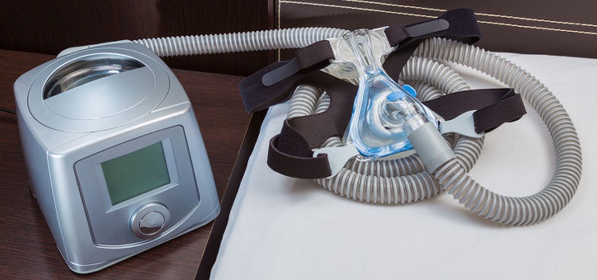 Las máquinas de CPAP se utilizan para tratar la apnea del sueño