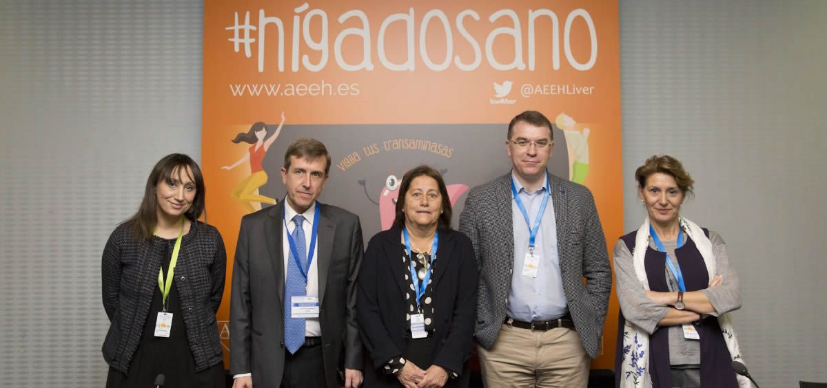 A la presentación de la campaña ha acudido la presidenta de la Asociación Española para el Estudio del Hígado, María Buti