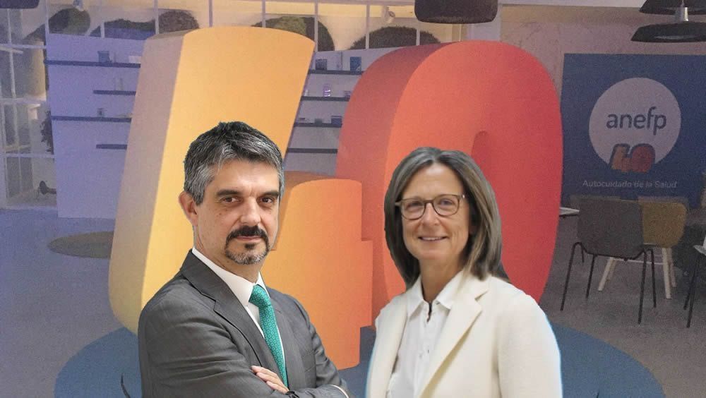 Jaume Pey, director general, y Elena Zabala, presidenta de anefp.