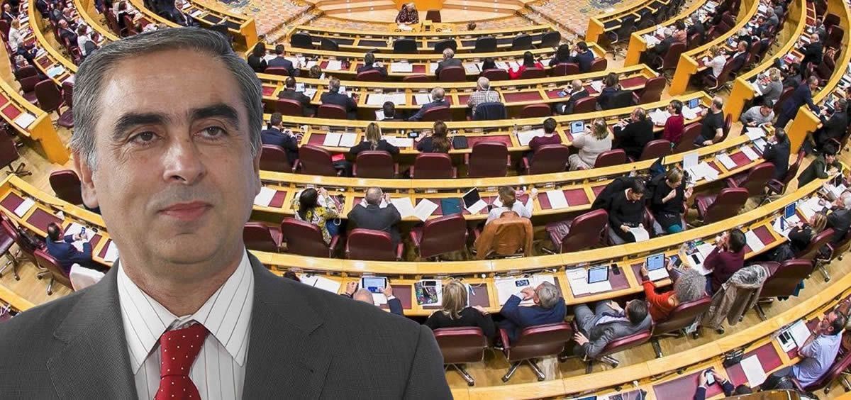 El portavoz de Sanidad del PSOE y senador por Granada, José Martínez Olmos