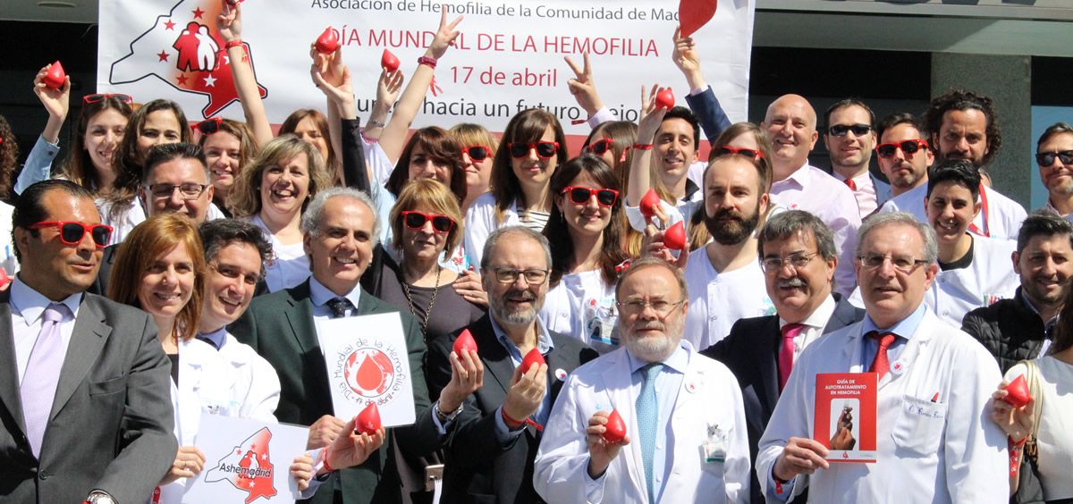Jornada por el Día Mundial de la Hemofilia en La Paz donde ha participado el consejero de Sanidad Enrique Ruiz Escudero