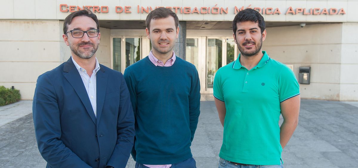 Carlos Ortiz de Solórzano, Javier Uranga, ingeniero de Uscal,  y Alejandro Rodríguez, doctorando del CIMA, mostraron los resultados del estudio