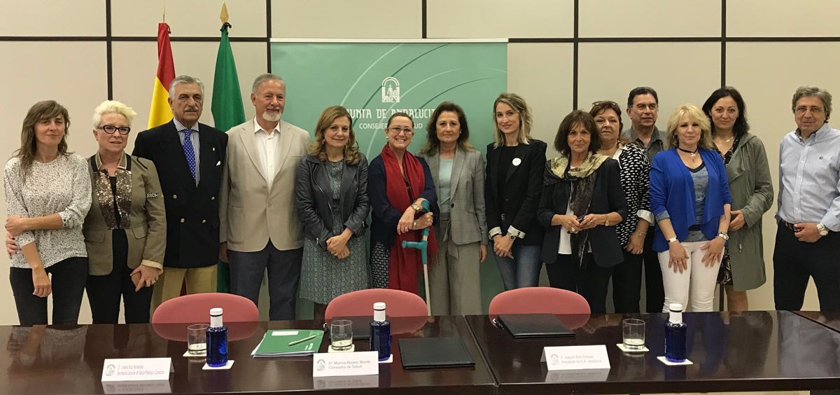 La Consejería de Salud de la Junta de Andalucía y ELA Andalucía colaboran para impulsar líneas de actuación, estudio e investigación