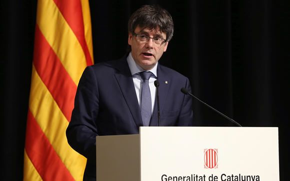El presidente de la Generalitat, Carles Puigdemont, durante su intervención en la presentación del Plan.