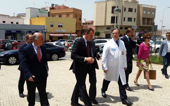El ministro de Sanidad en funciones, Alfonso Alonso, durante su visita a Melilla.