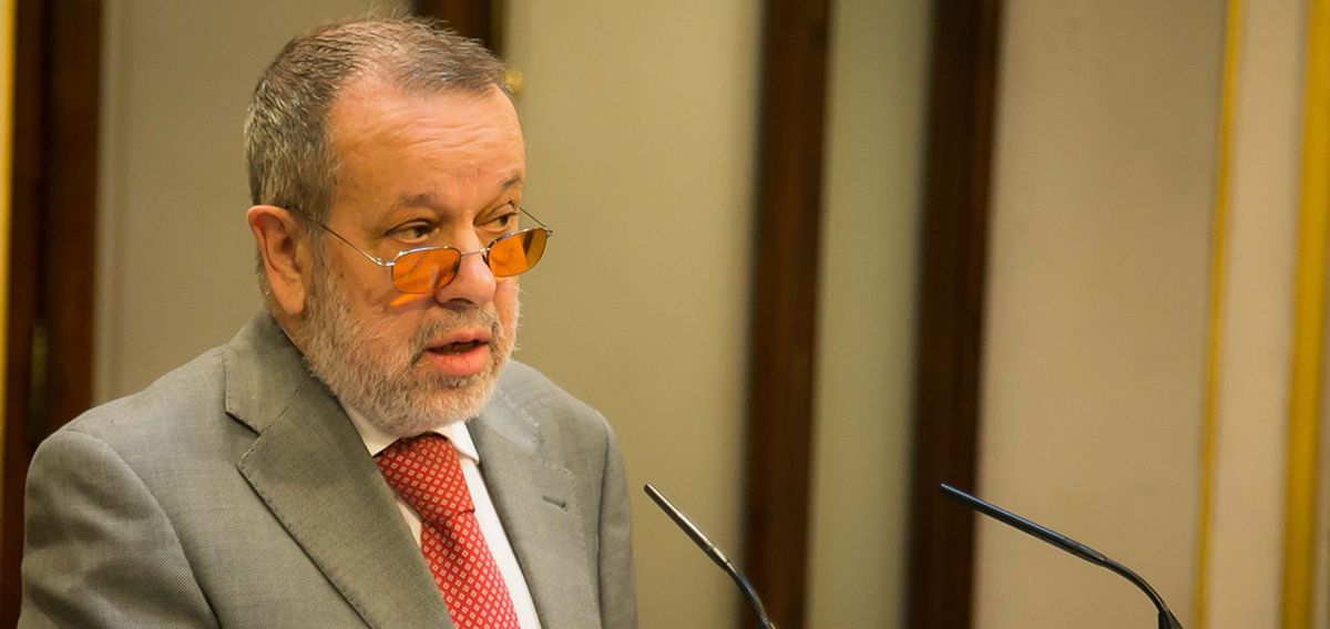 El Defensor del Pueblo, Francisco Fernández Marugán, ha denunciado una insuficiente presencia de psicólogos en la sanidad pública.