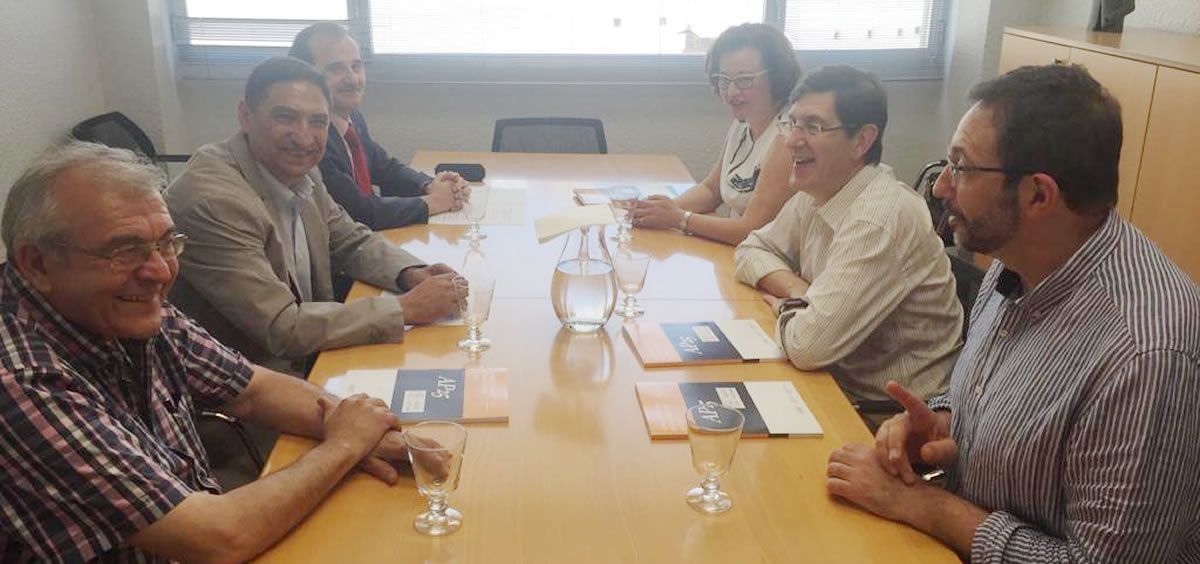 Manuel Villegas se ha reunido con los representantes del Colegio de Médicos de Murcia y de la Organización Médica Colegial