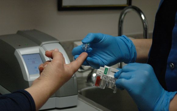 Los pacientes de diabetes con control deficiente pueden mejorar con sensores de medida continua 