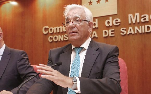 El consejero de Sanidad de Madrid, Jesús Sánchez Martos.