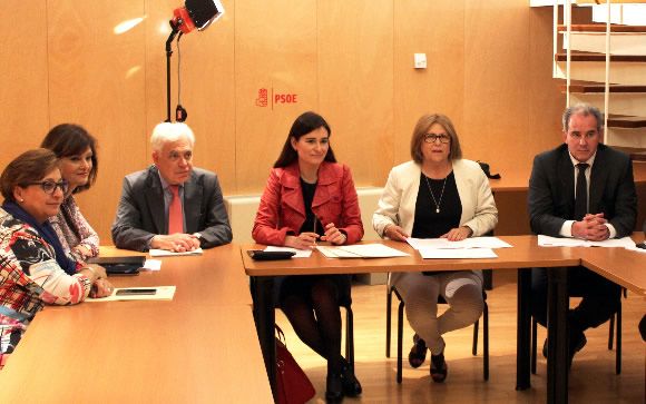 El PSOE exige al Gobierno que ayude a las autonomías a financiar los tratamientos de la hepatitis C