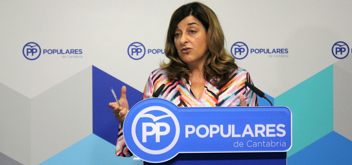 María José Sáenz de Buruaga, presidenta del PP de Cantabria.