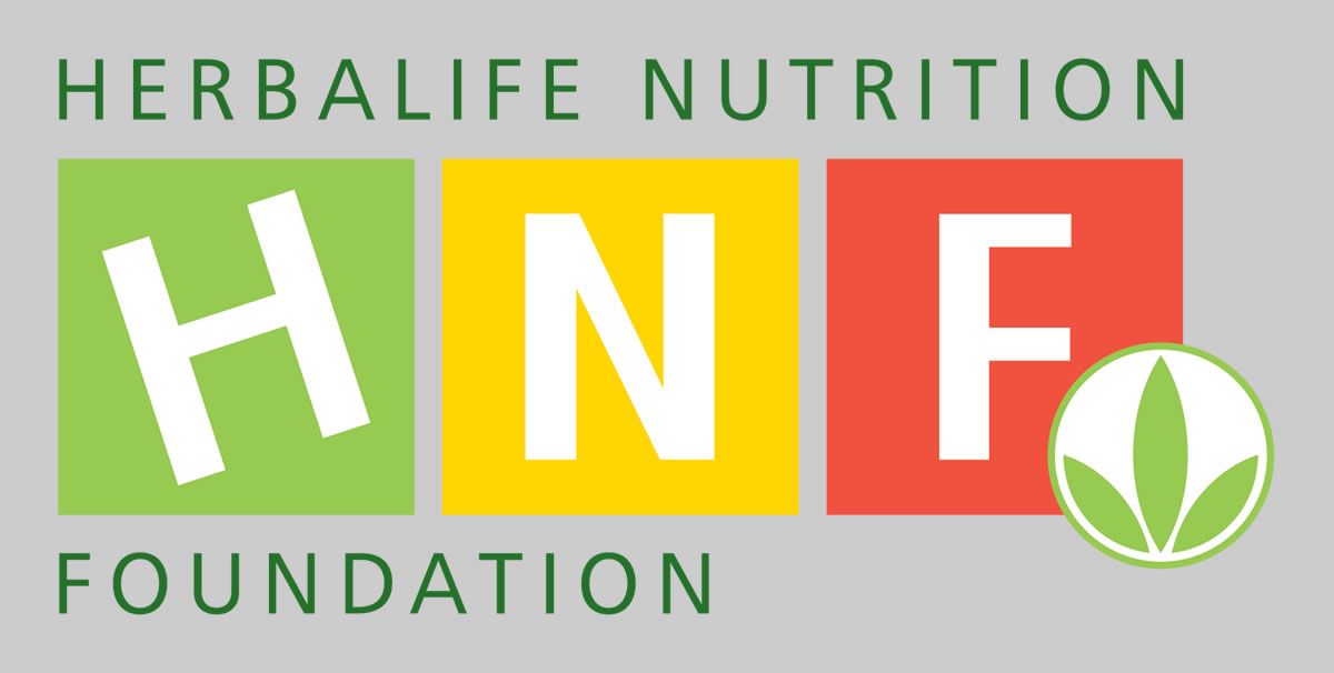 La fundación de la compañía, la Herbalife Family Foundation (HFF), se creó en 1994 con el objetivo de mejorar la vida de los niños