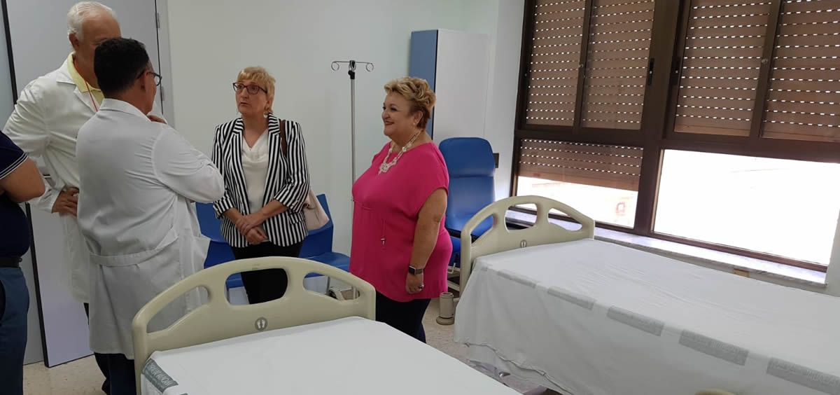 La consejera de Sanidad, Ana Barceló, ha visitado la cuarta fase de las obras del plan de modernización del Hospital General de Valencia.