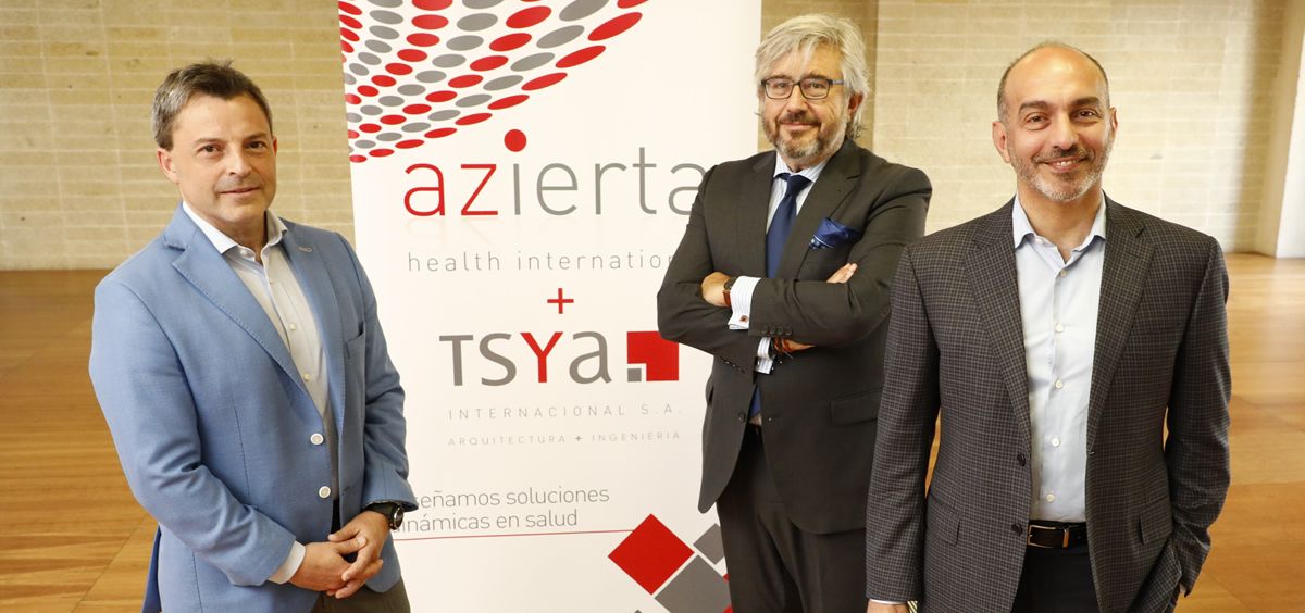 De izquierda a derecha: Gonzalo Rodríguez, Ángel Navarro y Alex Jadad han expuesto este martes cómo serán los hospitales del futuro