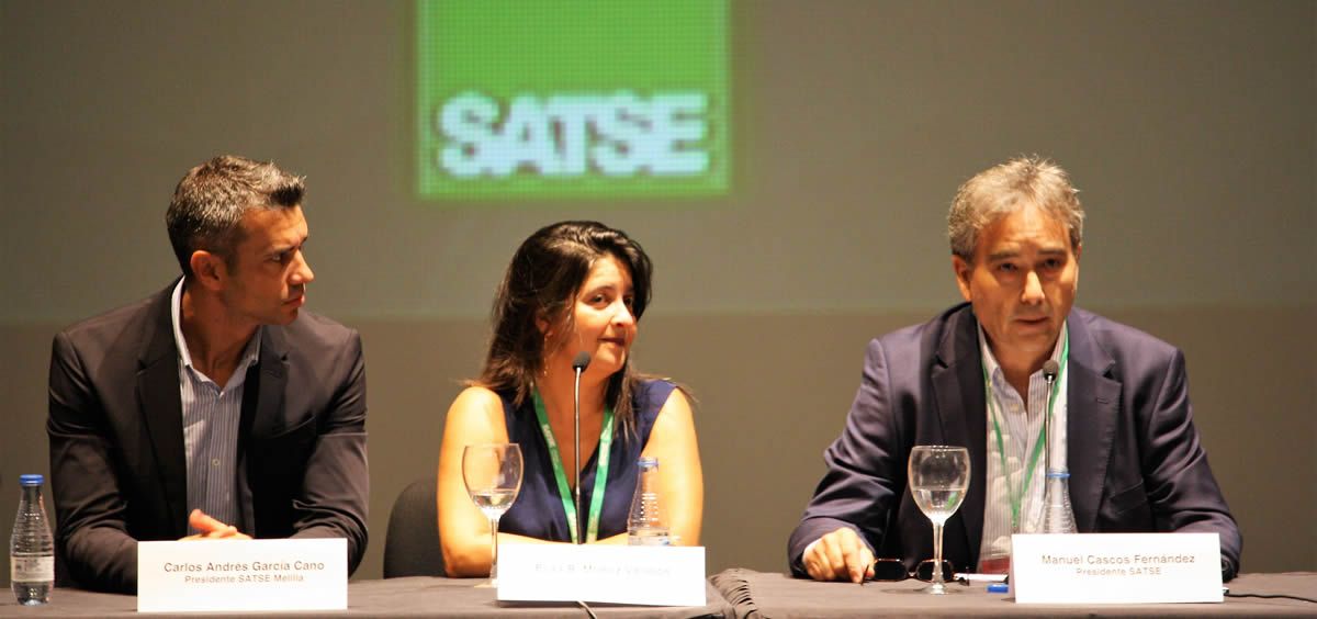 (De izq. a der.) El secretario autonómico de SATSE Melilla, Carlos García; la secretaria autonómica de SATSE Ceuta, Elisabeth Muñoz y el presidente de SATSE, Manuel Cascos.