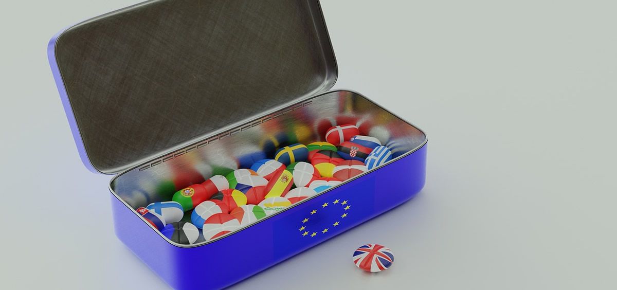 Reino Unido insta a los proveedores a almacenar medicamentos