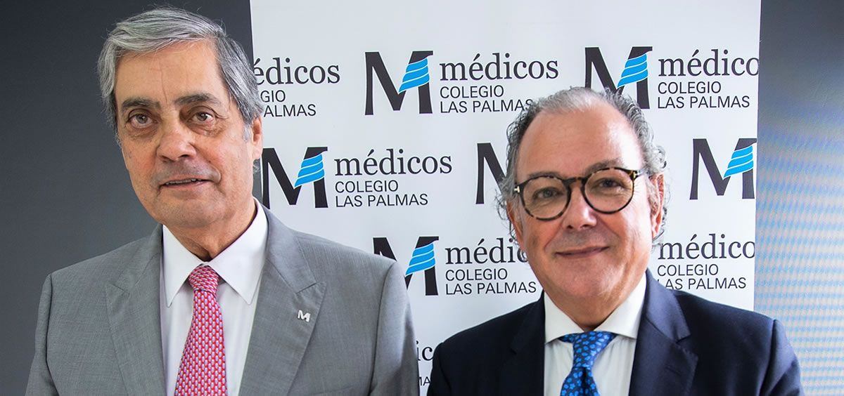 El presidente del Colegio de Médicos de Las Palmas, Pedro Cabrera, y el secretario general de la Asociación Española de Medicamentos Genéricos (Aeseg), Ángel Luis Rodríguez de la Cuerda
