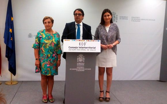 De izq. a drcha.: María Luisa Real, José María Vergeles y Carmen Montón.