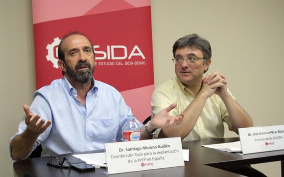 Los especialistas de GeSIDA Santiago Moreno y José Antonio Pérez Molina
