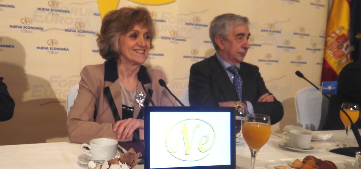 La ministra de Sanidad, María Luisa Carcedo, este martes en los desayunos informativos de Nueva Economía Fórum.